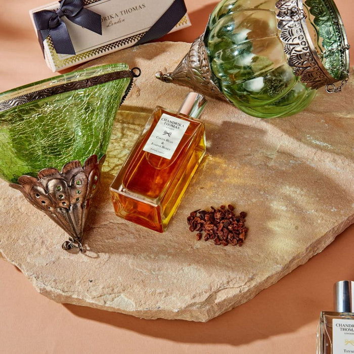 
  
    Cocoa Bean & Juniper Berry Perfume
  
