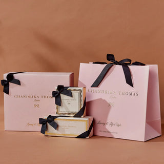 Image of exquisite gift boxes and gift bags